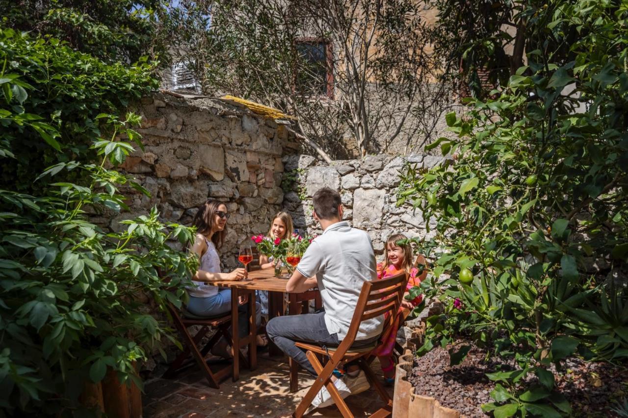 House Encanto Veli Lošinj Εξωτερικό φωτογραφία